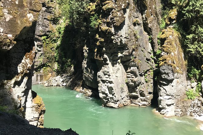 7-Day Small Group Tour: Canadian Rockies and National Parks - Day 5: Jasper and Mount Robson