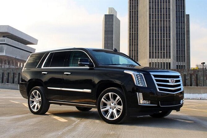 Arrival Private Transfer: Seattle Airport SEA to Seattle in Luxury SUV - Key points to know before booking