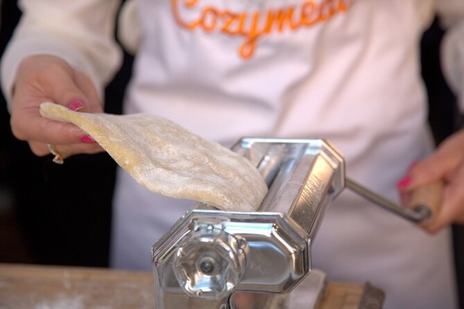 Authentic Italian Cooking Class in Seattle (5-Course Meal) - How the small group changes the experience
