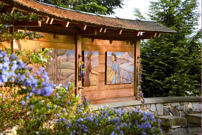 Bainbridge Island Discovery Tour - Why the memorial makes this more than a sightseeing drive