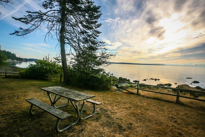 Bainbridge Island Discovery Tour - Hall’s Hill combines a lookout with a labyrinth