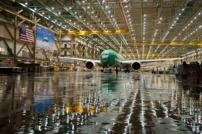 Boeing Factory Tour with Guided Transport from Seattle - The morning ride from downtown Seattle to Everett
