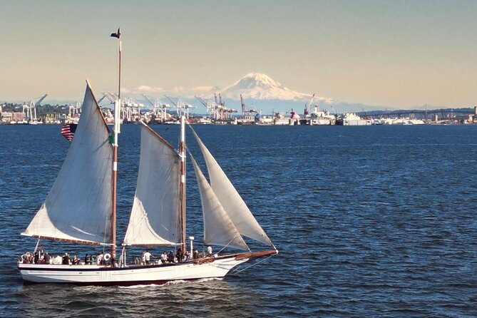 Brunch Cruise with Buffet in Washington - Should you book the Bay Lady brunch cruise?