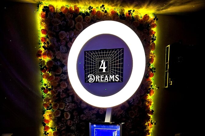 Escape Room Activity in Seattle - The best group size is four to six
