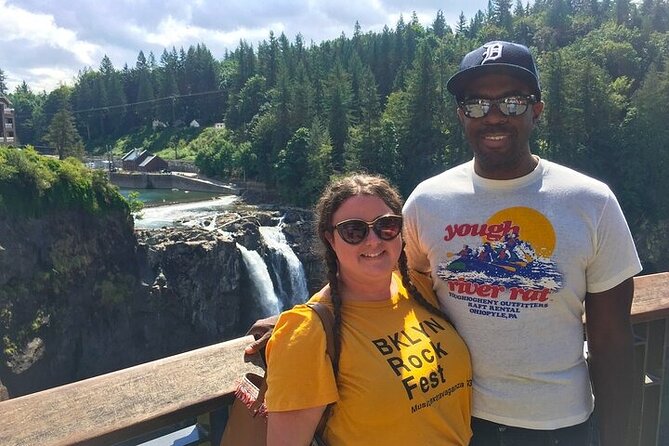 From Seattle: Private Snoqualmie Falls Tour - Crossing Lake Washington by floating bridge
