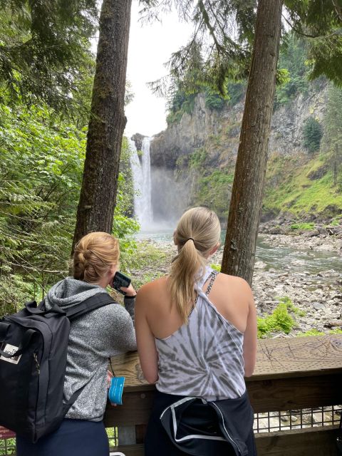 From Seattle: Snoqualmie Falls and Wineries Tour w/ Transfer - Why this makes a smart Seattle day trip