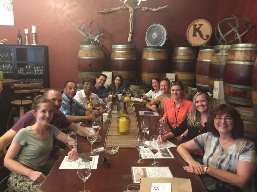 From Seattle: Snoqualmie Falls & Woodinville Wine Tasting - What the Woodinville wineries are like