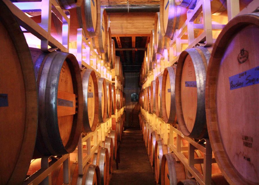 From Seattle: Snoqualmie Falls & Woodinville Wine Tasting - The guides make a real difference