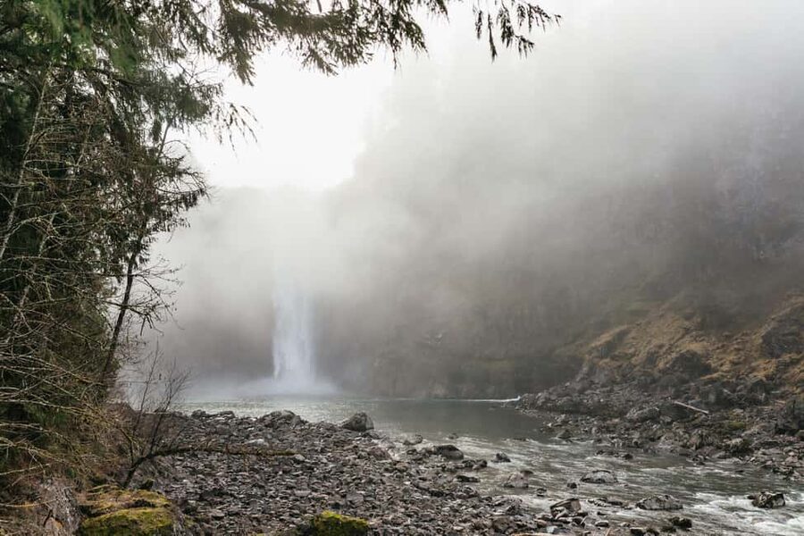From Seattle: Visit Snoqualmie Falls and Hike to Twin Falls - From Pioneer Square to the Cascade foothills