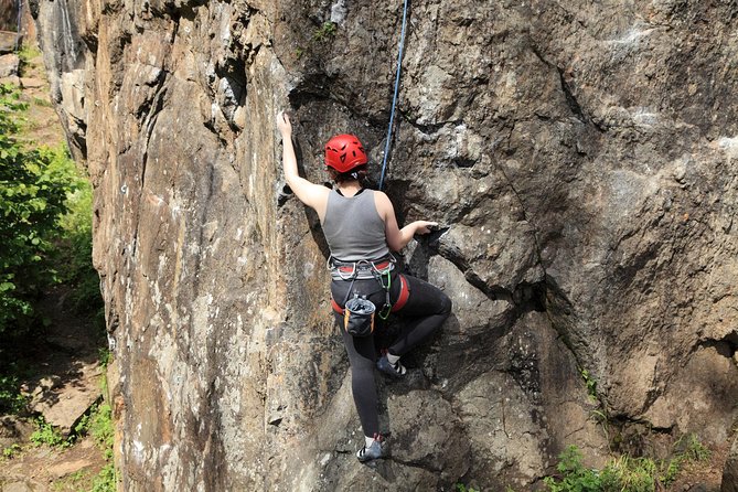 Intro to Outdoor Rock climbing - Key points to know before booking