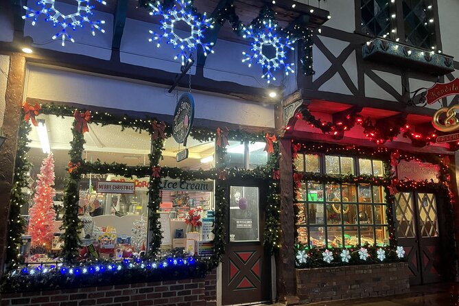Leavenworth Christmas Lights Tour from Seattle - Is $295 a fair price?