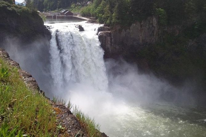 Luxury Leavenworth Day Trip through the Cascade Mountains - Two hours over Snoqualmie Pass