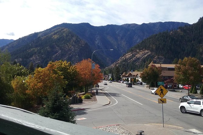 Luxury Leavenworth Day Trip through the Cascade Mountains - Stevens Pass Scenic Byway on the return
