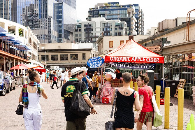 Meet the Market- Food and Fun tour in Pike Place Market - Why this Pike Place food walk is different
