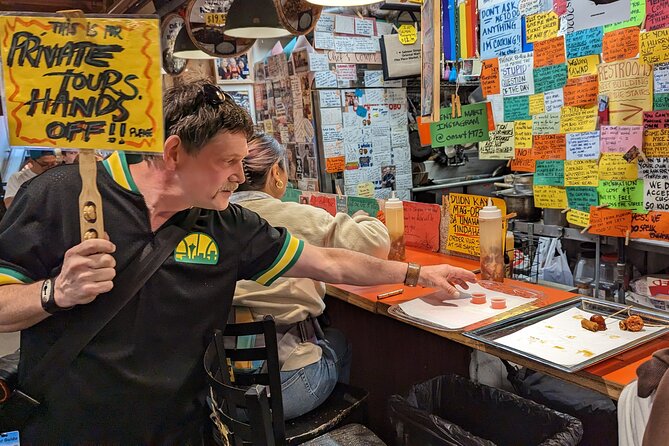 Meet the Market- Food and Fun tour in Pike Place Market - Italian pizza, fish throwing, and a market butcher