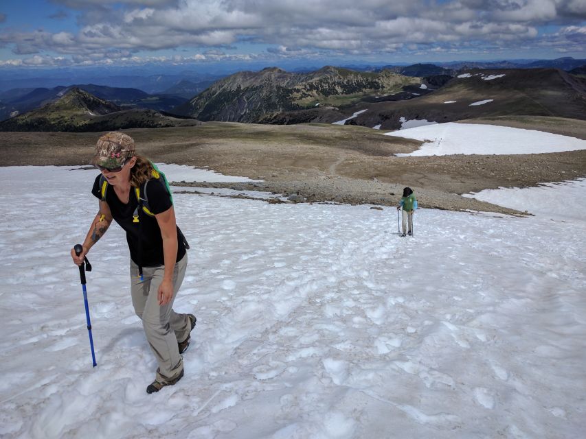 Mount Rainier: Day Hike on the Mountain - Sunrise Visitor Center and the first ridge