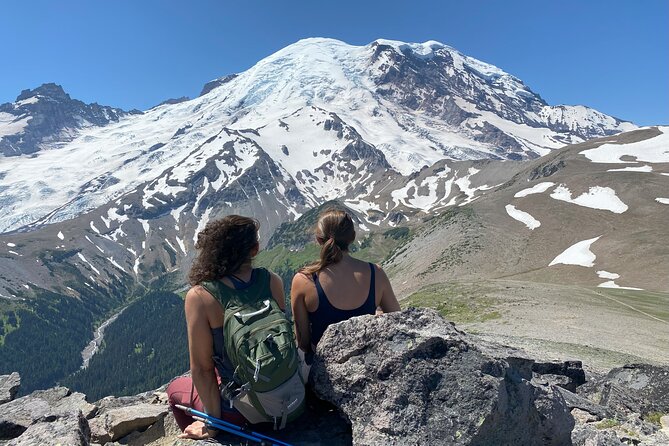 Mount Rainier Day Hike - Sunrise Visitor Center and the North Side approach