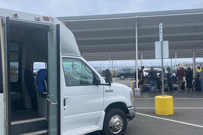 One-Way Seattle Airport Transfer Service - What the airport and cruise pier transfers are like