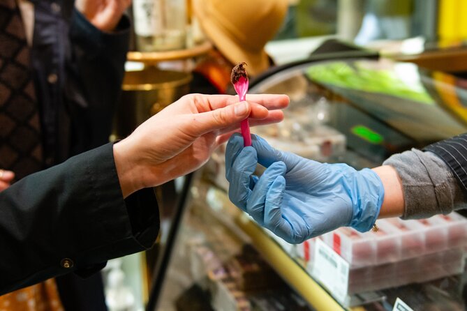 Pike Place Food Tour - 90 min Insider Route - Local pantry goods at Woodring