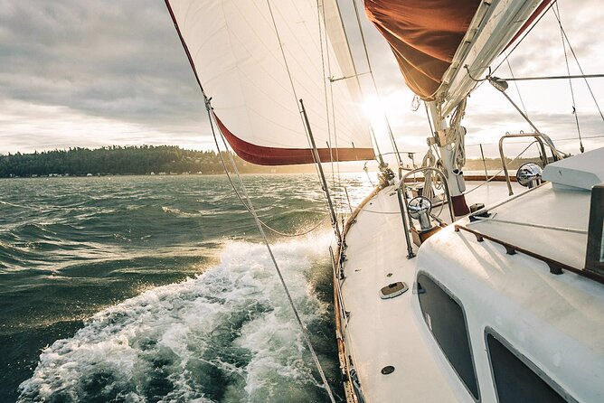 Sail Bainbridge Island & Seattle Waters - Luxury Classic Sailboat - Getting to Bainbridge Island from Seattle