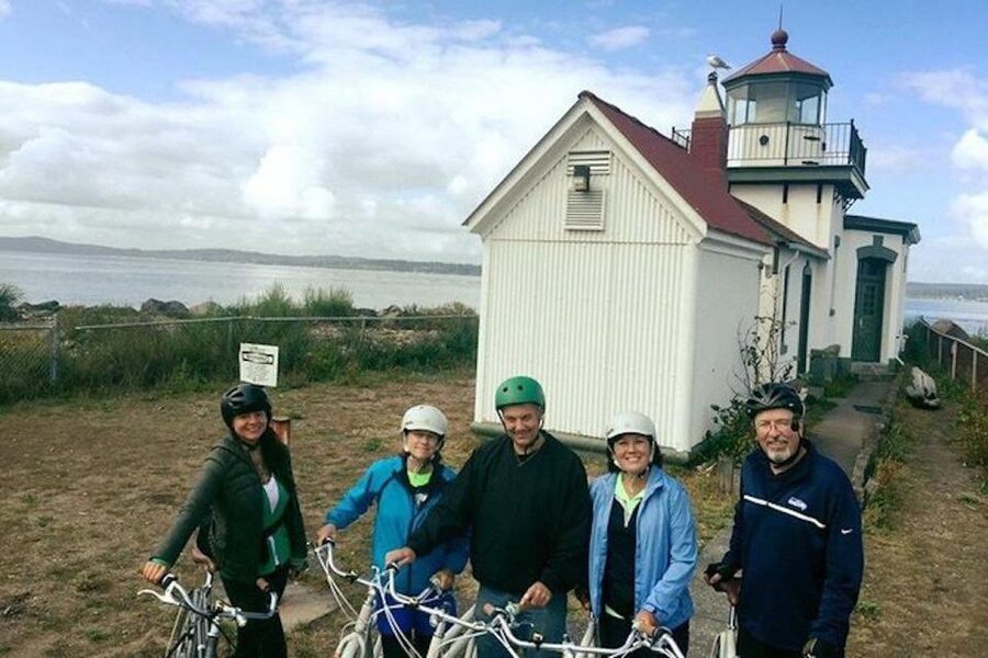 Seattle: 2.5 hour City Electric Bike Tour - Fremont and the University of Washington bridge