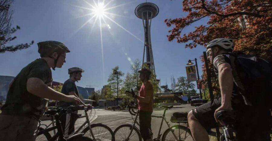 Seattle: 3 Hour Emerald City Standard Bike Tour - South Lake Union and the quieter city streets