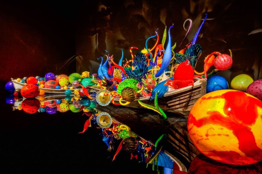 Seattle: Chihuly Garden and Glass Entry Ticket - Food, drinks, and the practical extras