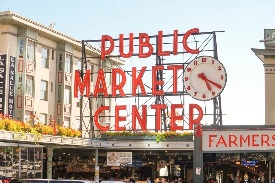 Seattle: Cruise Port City Sightseeing Tour - Queen Anne Hill for city, water, and mountain views