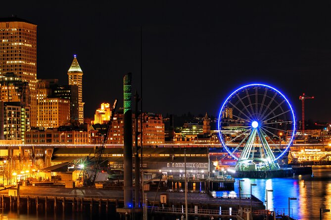 Seattle Enchanting Night Tour with Space Needle and Skywheel - The city drive between the stops