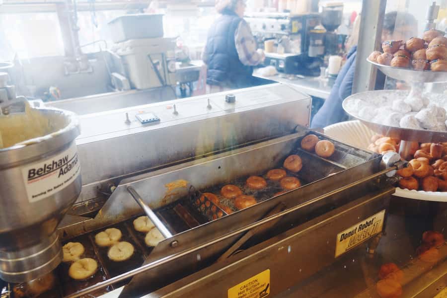 Seattle: Guided Delicious Donut Tour with Tastings - Who will enjoy this most