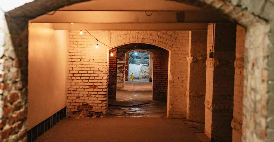 Seattle: Guided Underground Walking Tour - Beneath Pioneer Square, Seattle’s buried first floor