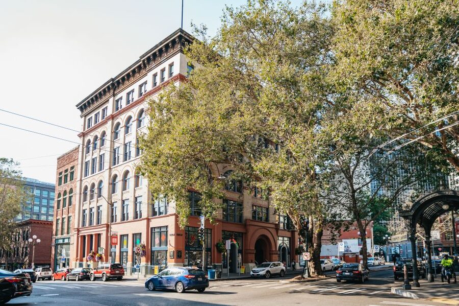 Seattle: Guided Underground Walking Tour - Three 1890s passageways and what they reveal