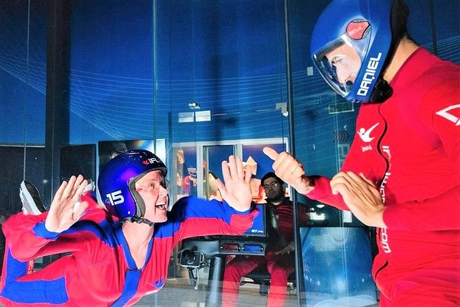 Seattle Indoor Skydiving Experience with 2 Flights & Personalized Certificate - Practical tips that make the session smoother