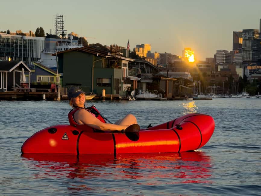 Seattle: Lake Union Kayak Tour – Small Groups, Big Views - Floating homes and lakeside architecture