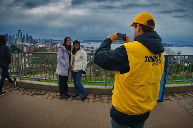 Seattle Land and Sea Tour Experience - The Argosy Harbor Cruise around Elliott Bay
