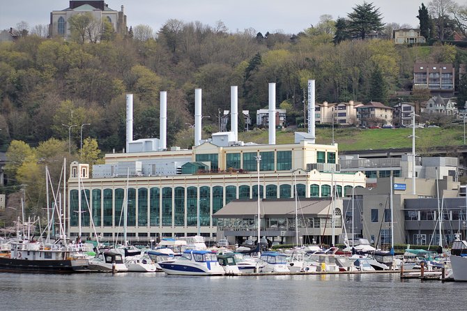 Seattle Locks Cruise - The Lake Washington Ship Canal from water level