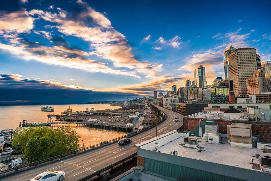 Seattle: Night Tour with Local Guide - Starting beside the Space Needle