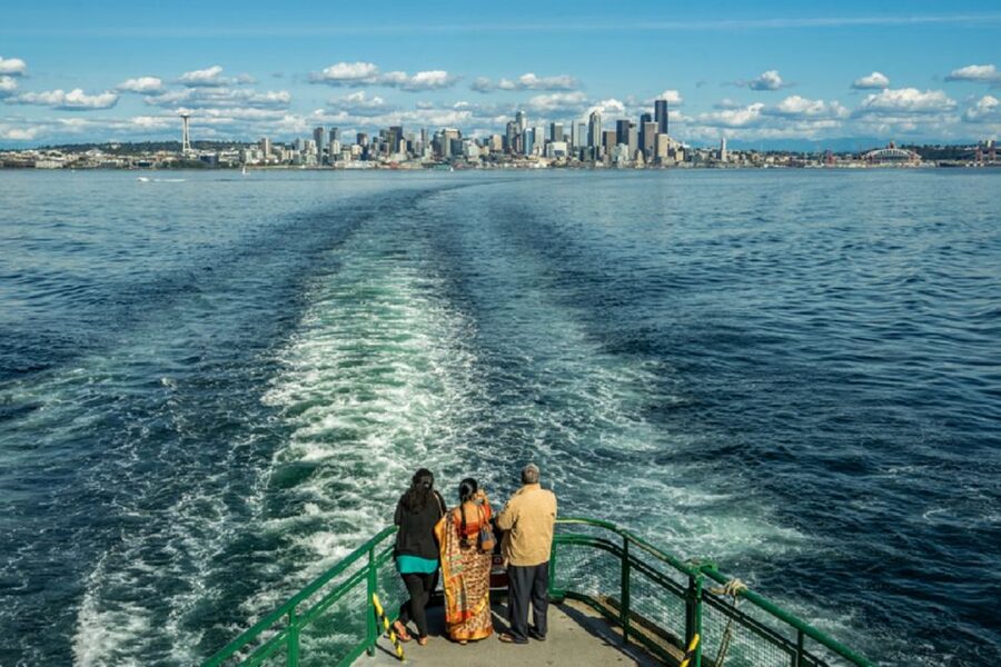 Seattle: Olympic National Park Small-Group Tour - What the guide adds to the day