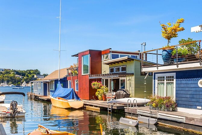Seattle Post-Cruise Tour Package - Pike Place Market deserves your time