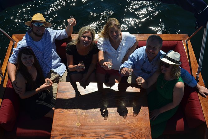 Seattle's Favorite Sightseeing Floating Homes Cruise - BYOB! - Why Lake Union is the right place for this cruise