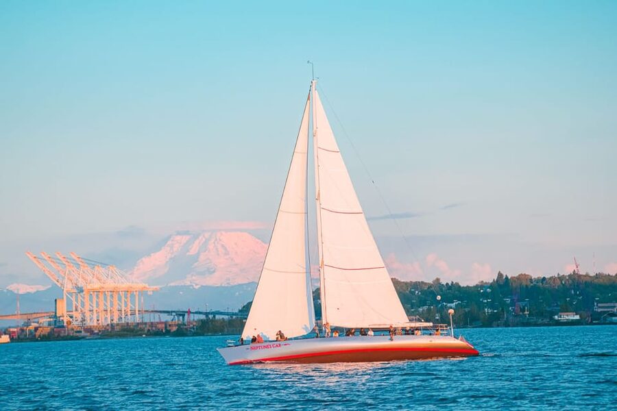 Seattle: Sailing Cruise - Bring a picnic and make it your own