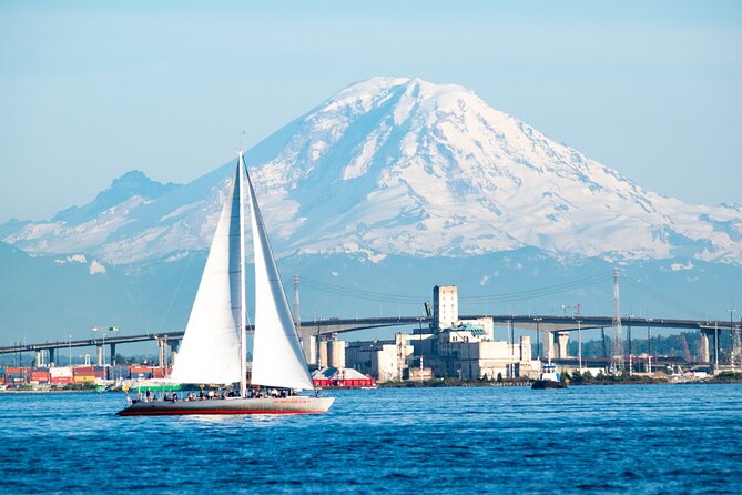 Seattle Sailing Experience BYOB - Leaving 1201 Alaskan Way for Puget Sound