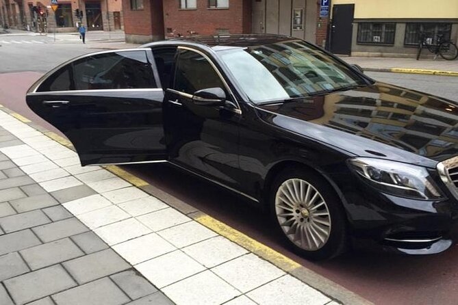 Seattle SEA Airport to Downtown|Pier 91|Bellevue Private Transfer - A direct ride from SeaTac to your Seattle base