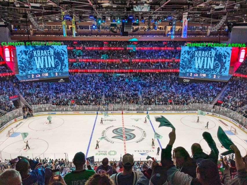 Seattle: Seattle Kraken Ice Hockey Game Ticket - Why a Kraken game is a good Seattle night out
