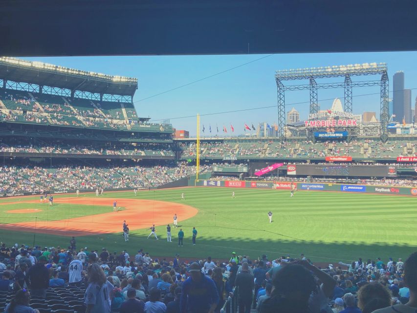 Seattle: Seattle Mariners Baseball Game at T-Mobile Park - Three hours of baseball, food, and stadium entertainment