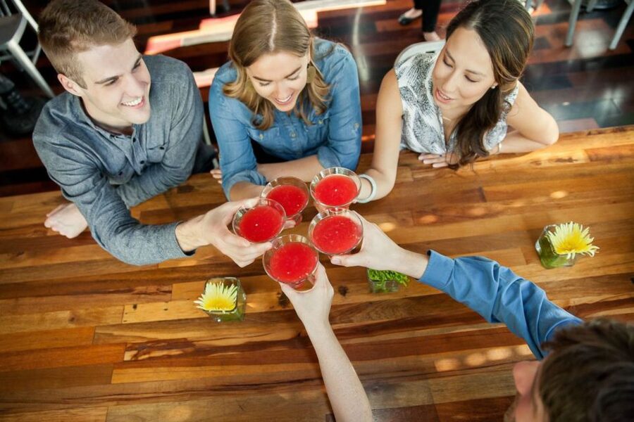 Seattle: Signature Cocktail Tour - Three stops, three versions of Seattle