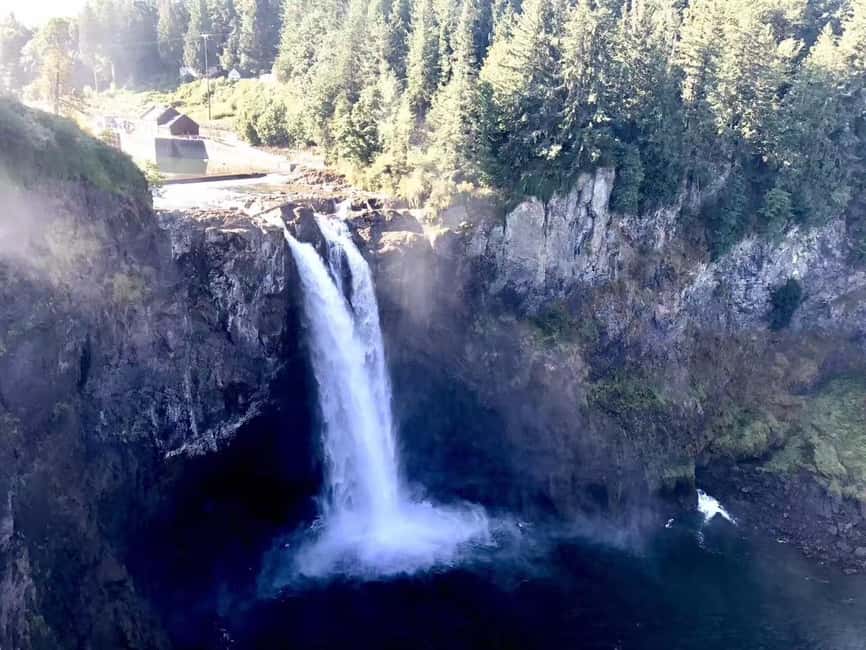 Seattle: Snoqualmie Falls and Leavenworth Day Trip - Three hours in Bavarian-style Leavenworth