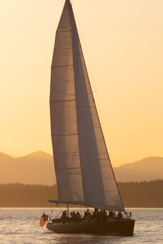 Seattle: Sunset Sailing Cruise - Setting Out From Seattle’s Waterfront