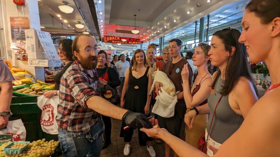 Seattle: Taste Pike Place Market's Flavors - Passing through Pike Place instead of rushing it
