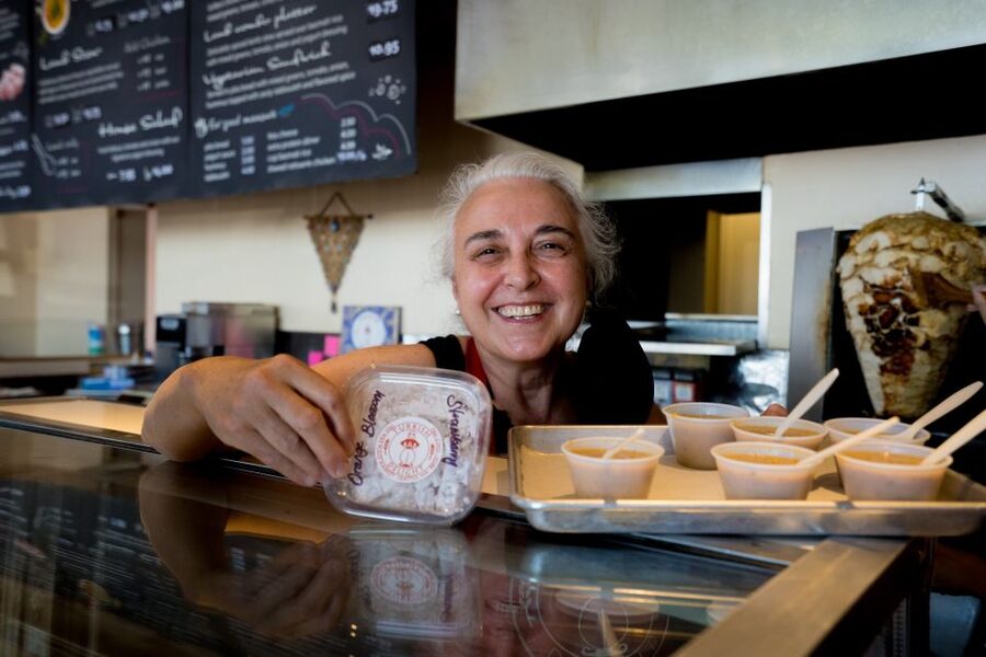 Seattle: Taste Pike Place Market's Flavors - Shared or private, and who gets the most from it